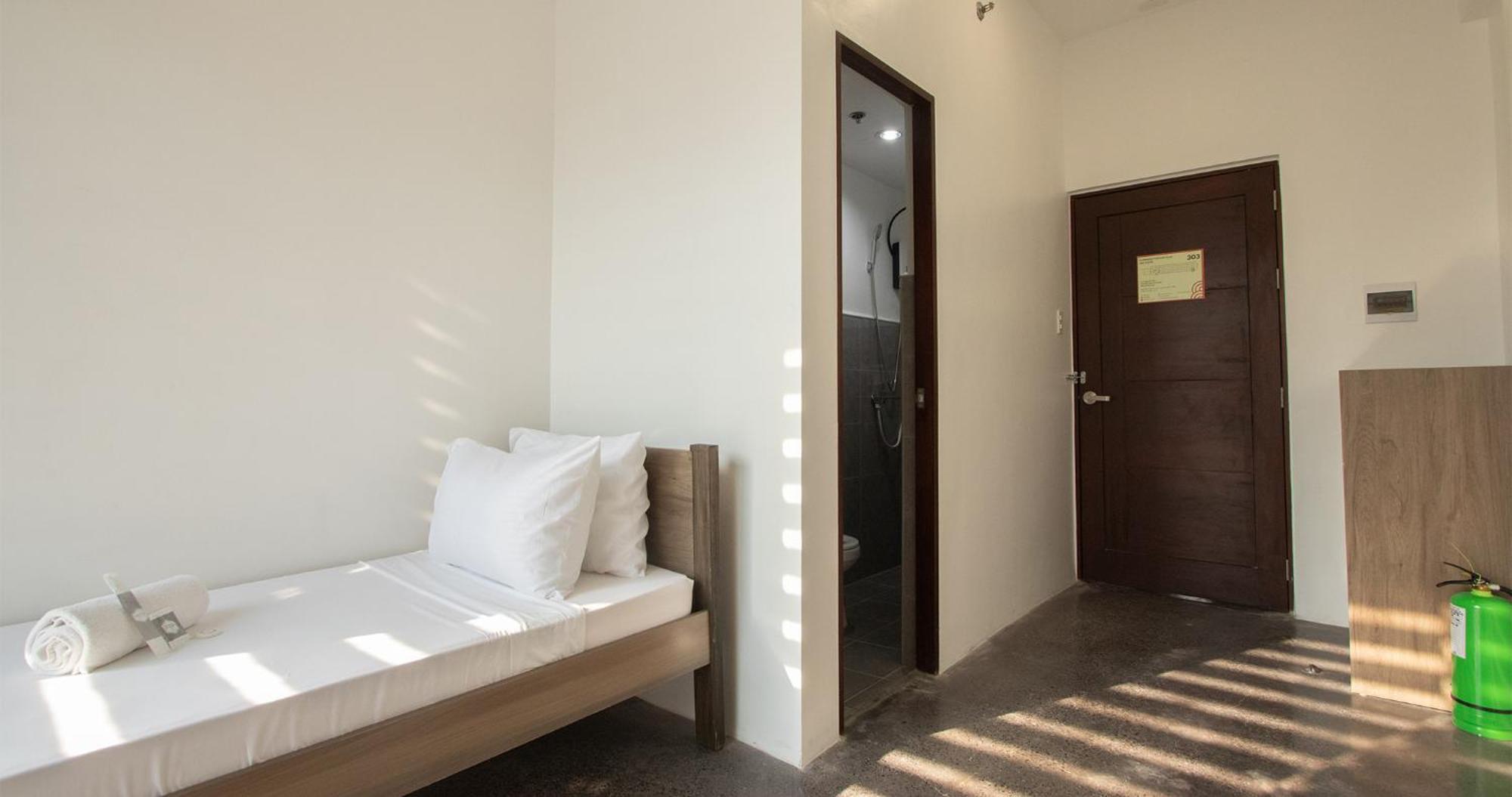 The Pad Coliving Hostel Cebu Exterior foto